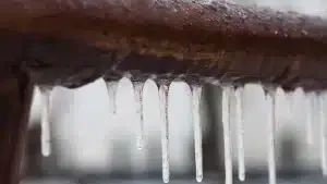 How to Avoid Frozen Pipes This Winter