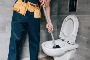 How to Plunge Like a Plumber