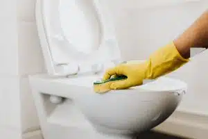 How to Remove Rust from Bathroom Toilets & Sinks 6 How to Remove Rust from Bathroom Toilets Sinks